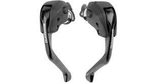 detail SHIMANO ULTEGRA Di2 R8060 TT- řadící a brzdové páky pár