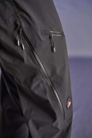 detail MALOJA ALDEINM. Moonless