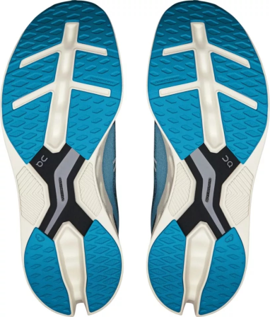 detail ON CLOUDECLIPSE Niagara/Ivory