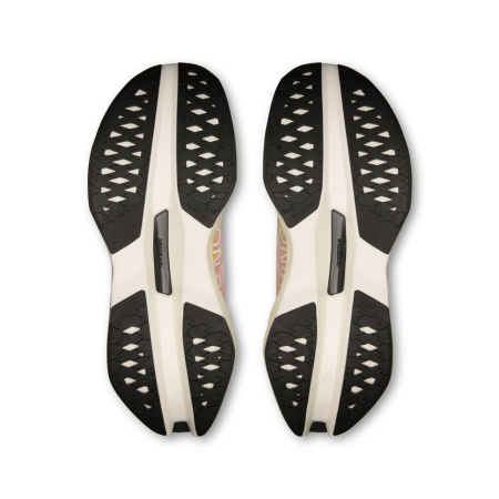 detail ON CLOUDBOOM MAX Lime/Raspberry