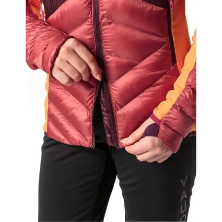 detail VAUDE SESVENNA PRO JACKET II Cassis