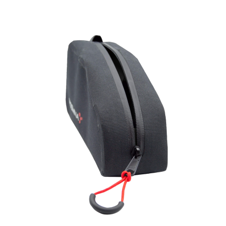 detail GEOSMINA LARGE TOP TUBE BAG BOLT-ON