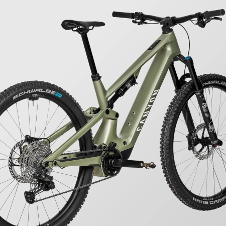 detail CANYON NEURON:ONFLY CF 8 Utopian Green SHOWROOM
