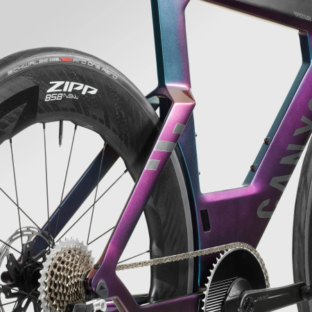 detail CANYON SPEEDMAX CFR AXS Chromatic Marvel SHOWROOM