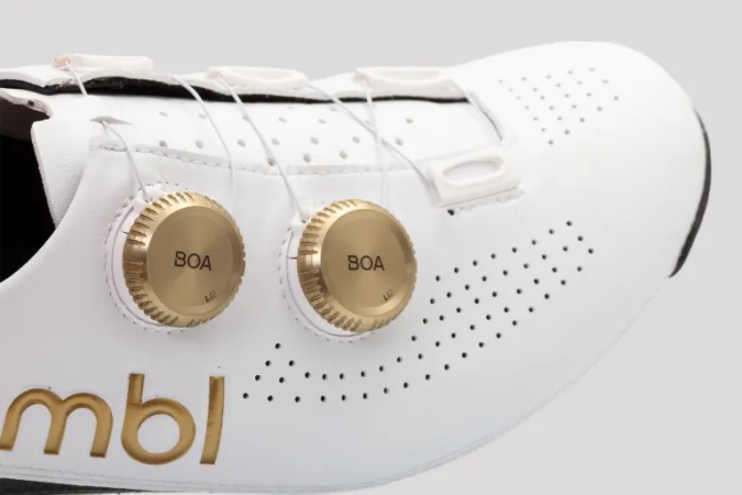 detail NIMBL ULTIMATE White / Gold